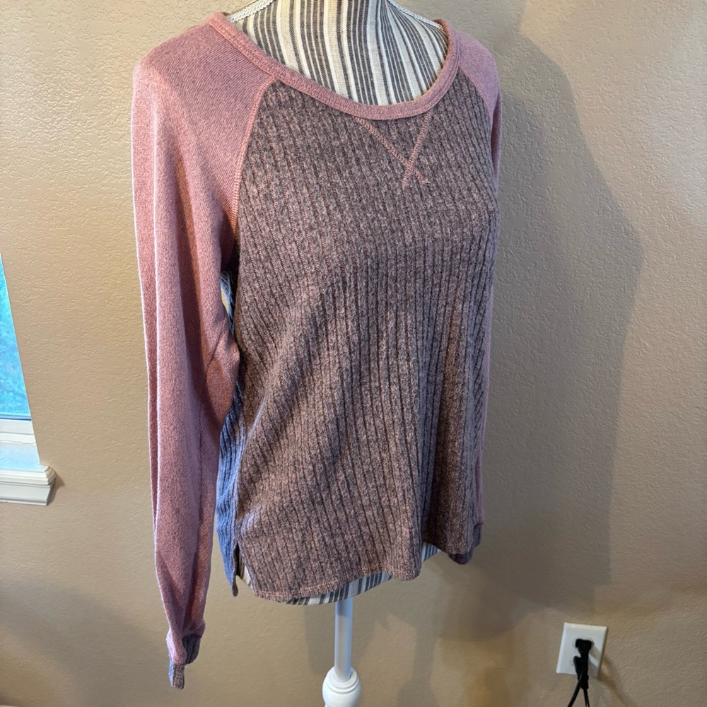 Lucky Brand Top Medium Pink Gray Heathered Knit Long Sleeve Ribbed Cozy Stretch - Picture 5 of 14
